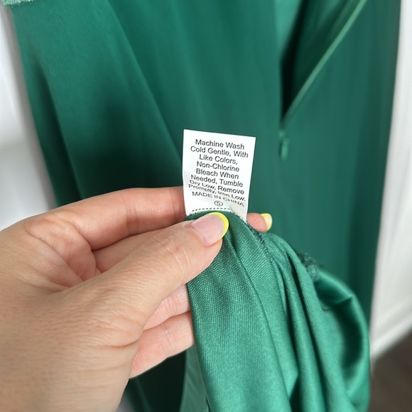 Gorgeous Green Maxi Dress - Picture 6 of 6